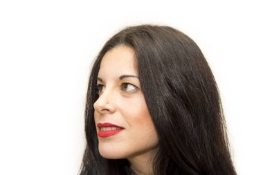 Beyaz arka plan üzerinde güzellik kadın portresi