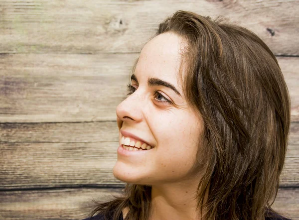 Retrato de uma mulher bonita — Fotografia de Stock