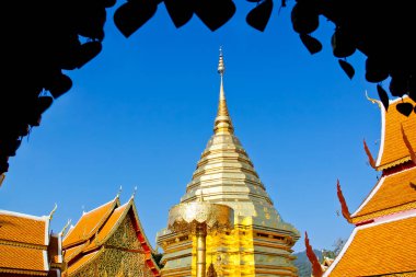 Golden Pagoda, Phra bu DOI Suthep Chiang Mai, Tayland. 