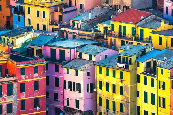 Aldeia Vernazza, edifícios vista aérea. Cinque Terre, Ligury, I — Fotografia de Stock