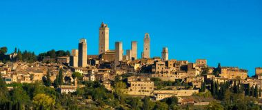 San Gimignano ortaçağdan kalma şehir manzarası panorama kuleleri. Toskana, bu