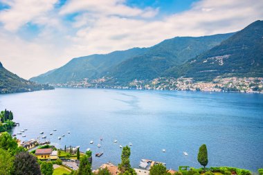 Como Gölü manzara. Cernobbio Sea view, İtalya