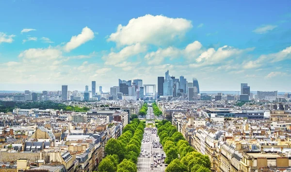 La zakenwijk defense, grande armee avenue. Paris, Frankrijk — Stockfoto