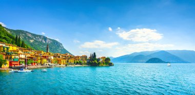 Varenna kasabası, Como Gölü bölgesi manzarası. İtalya, Avrupa.