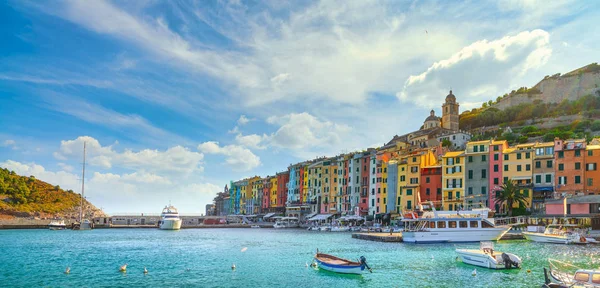 Villaggio Portovenere sul mare. Cinque terre, Liguria Italia — Foto Stock