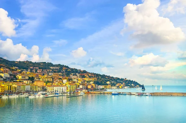 Wioska Porto Santo Stefano, widok na port. Argentyńczyk, Toskania, ja — Zdjęcie stockowe