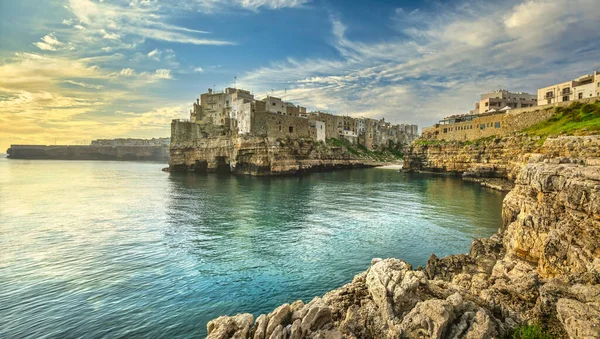 Polignano Mare Village Sur Les Rochers Lever Soleil Bari Pouilles — Photo