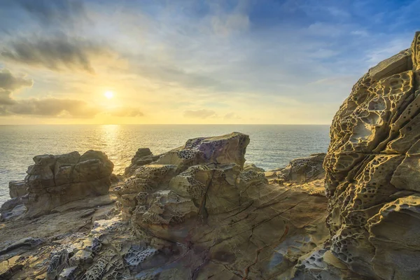 Rocce Erose Dal Vento Dal Mare Populonia Scogliera Buca Delle — Foto Stock