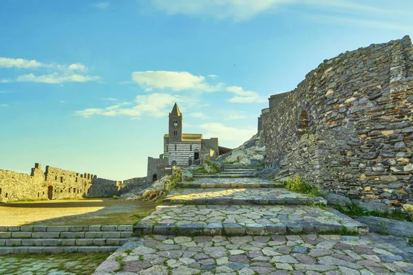 Portovenere San Pietro Templomhoz Föld Cinque Terre Liguria Olaszország Europe — Stock Fotó