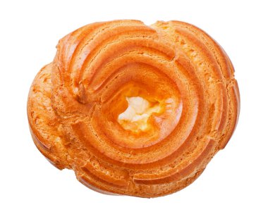 İzole beyaz bir arka plan, gıda, ev yapımı kek krema dolgulu kek.