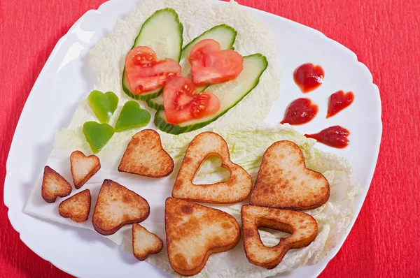 Patatine Fritte Verdure Tagliate Nel Cuore San Valentino — Foto Stock