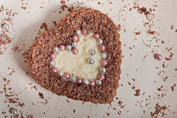 Pastelería Chocolate Forma Corazón Sobre Fondo Claro Día San Valentín — Foto de Stock
