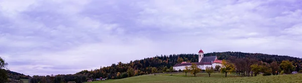 Panorama pic of the monastery St. Georgen am Lngsee — Stock Photo, Image