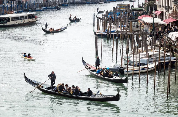 Venise Italie Février 2017 Gondoles Sur Grand Canal Venise Italie — Photo