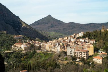 Isnello, İtalya, Sicilya 'daki Madonie Park' ın küçük bir köyü.