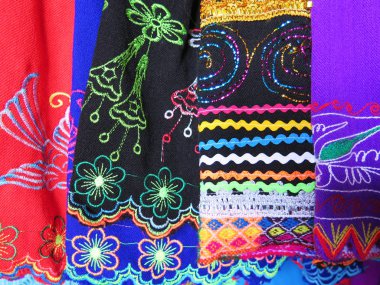 Perulu el yapımı yün kumaş