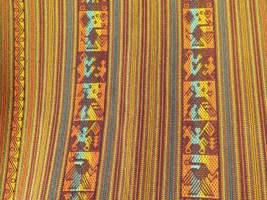 Perulu el yapımı yün kumaş