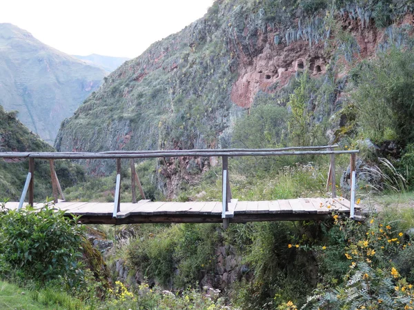 Perú, Pisac (Pisaq) - Ruinas incas en el valle sagrado en el Per — Foto de Stock