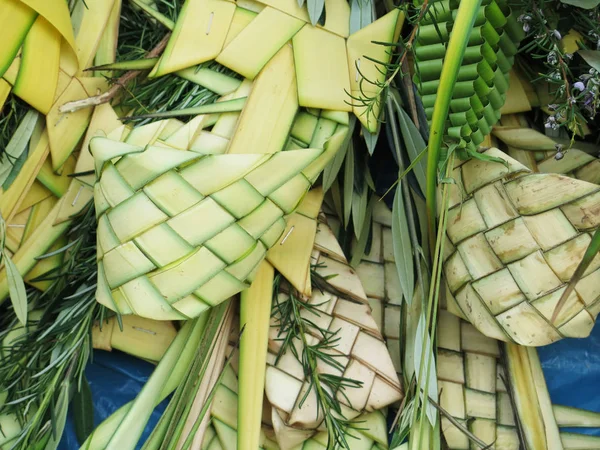 Διακοσμημένα palm παραδοσιακά την Κυριακή των Βαΐων — Φωτογραφία Αρχείου