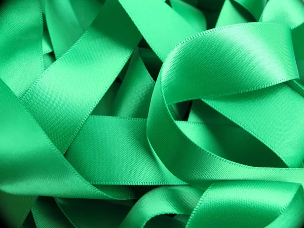 Zelená stuha, dekorační prvek — Stock fotografie