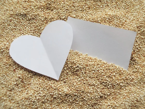 portre Raw Kuskus Kuskus irmik üzerinde kalp şeklinin 