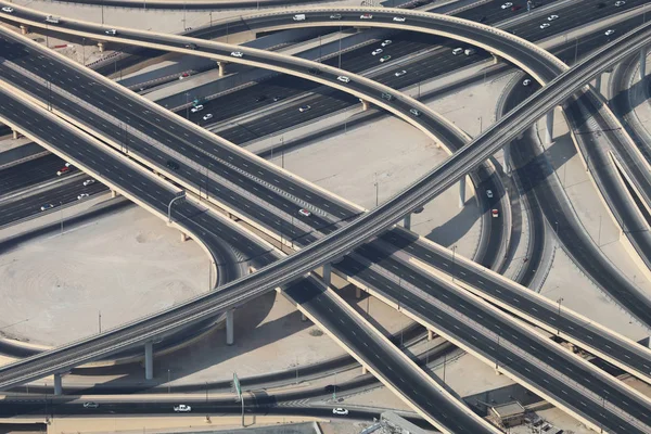 Estrada circular na cidade de Dubai — Fotografia de Stock