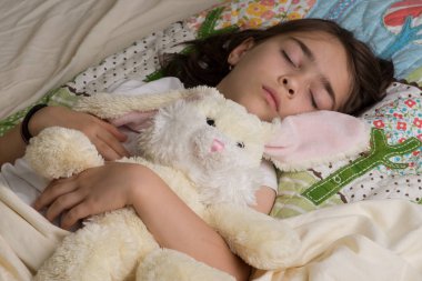 Bunny ve uyuyan kız