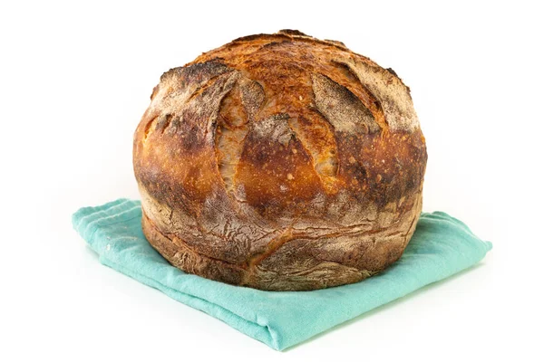 Domácí Pečený Bochník Kulatého Řemeslného Chleba Bílého Těsta Izolovaného Bílém — Stock fotografie