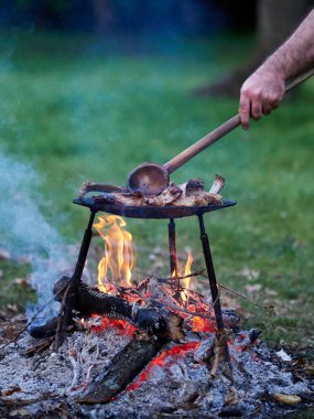 erkek olun barbekü kamp gıda
