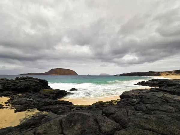 Vista da bela praia na ilha Graciosa — Fotografia de Stock