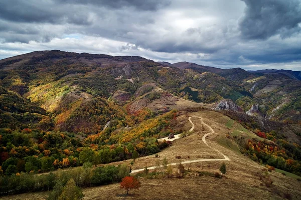 Karpatlar Dağlar Kırsal Havadan Görünümü Güzel Sonbahar Hava Romanya — Stok fotoğraf