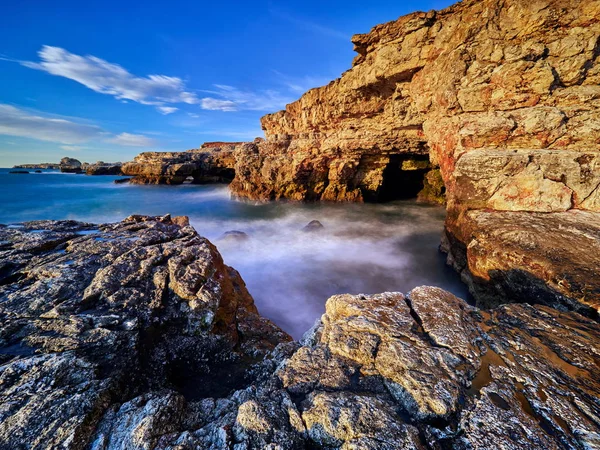 Blick von der Küste auf das Schwarze Meer — Stockfoto