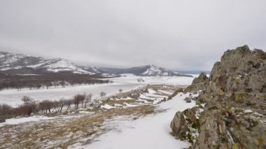 Pricopan, Macin dağları, Dobrogea ve Romanya 'da son kar yağışı