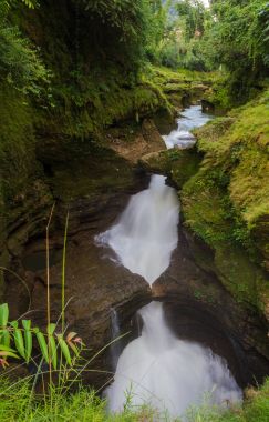 Şelale Devi'nın Falls Pokhara, Nepal