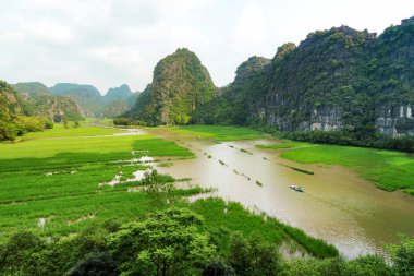 Trang bir Unesco Dünya Mirası site Nin STK Dong nehirde
