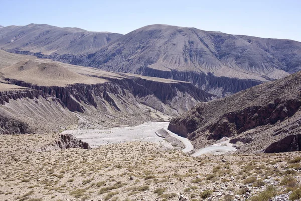 山と捨てられた地形 — ストック写真