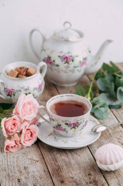 bileşiminde çay seti