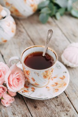 bileşiminde çay seti