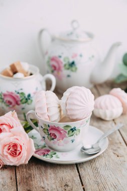 bileşiminde çay seti