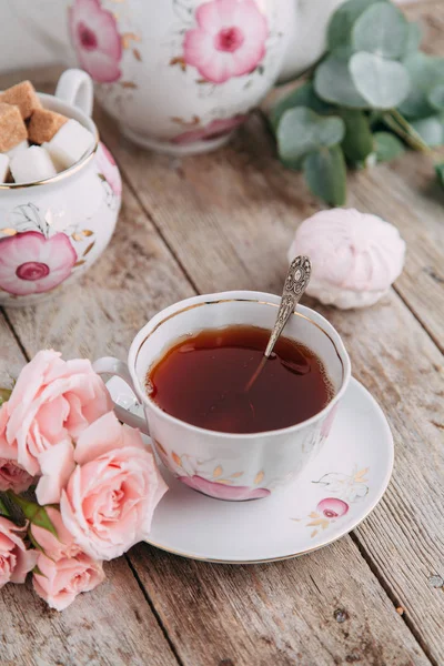 bileşiminde çay seti