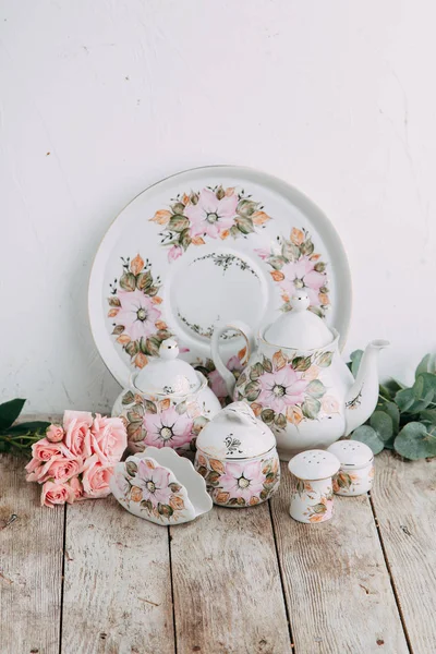 bileşiminde çay seti