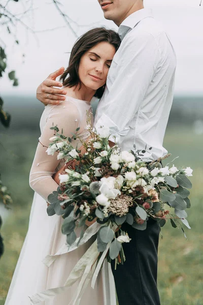 Casamento nas montanhas — Fotografia de Stock