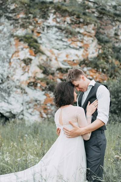 Matrimonio in montagna — Foto Stock