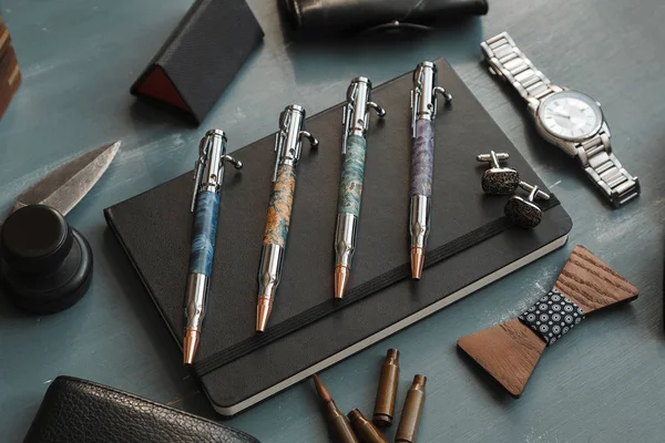 lüks kalem iş sınıfı