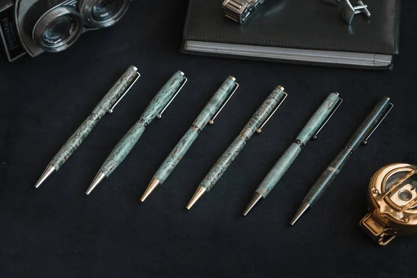 lüks kalem iş sınıfı