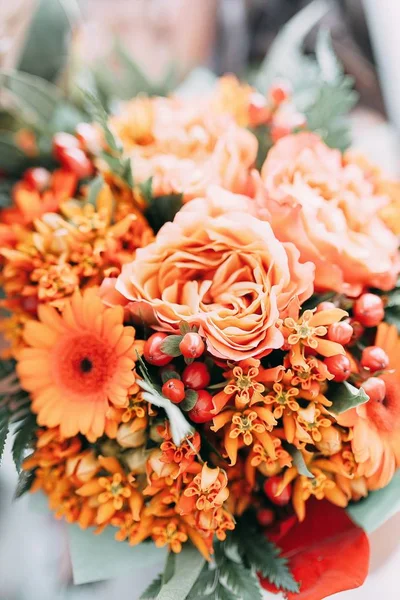 Bride's bouquet — Stock Photo, Image