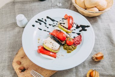 sıcak yemek için Restoran