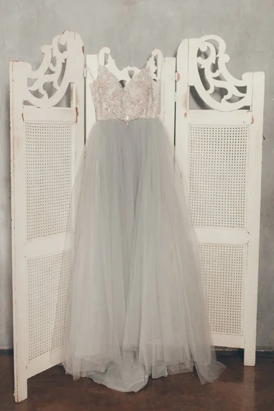Bruiloft decor en jurk — Stockfoto