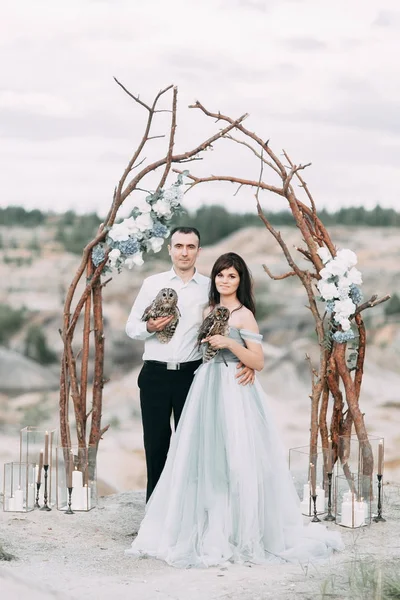 Mystická svatba s sovy — Stock fotografie