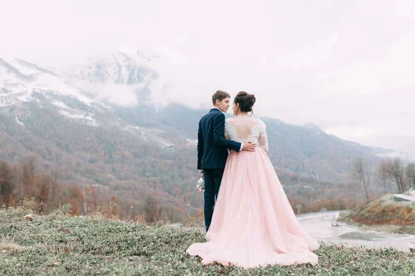 Casamento Moderno Nas Montanhas Sochi Mar Casamento Estilo Europeu Por — Fotografia de Stock